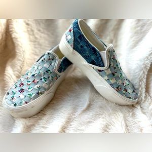 COPY - VANS PLATFORM SHOE! Woman’s 8